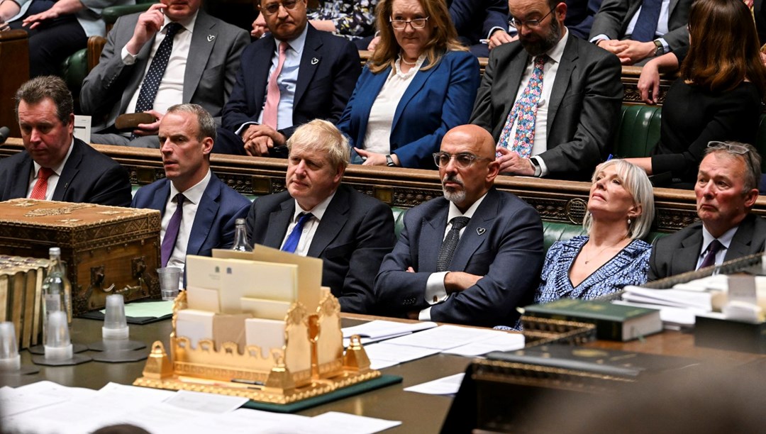 İngiliz basını: Başbakan Johnson istifa edecek
