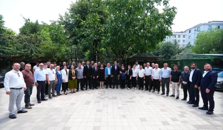 MHP İstanbul İl Başkanı Volkan Yılmaz, Sancaktepe'de Muhtarlarla Buluştu